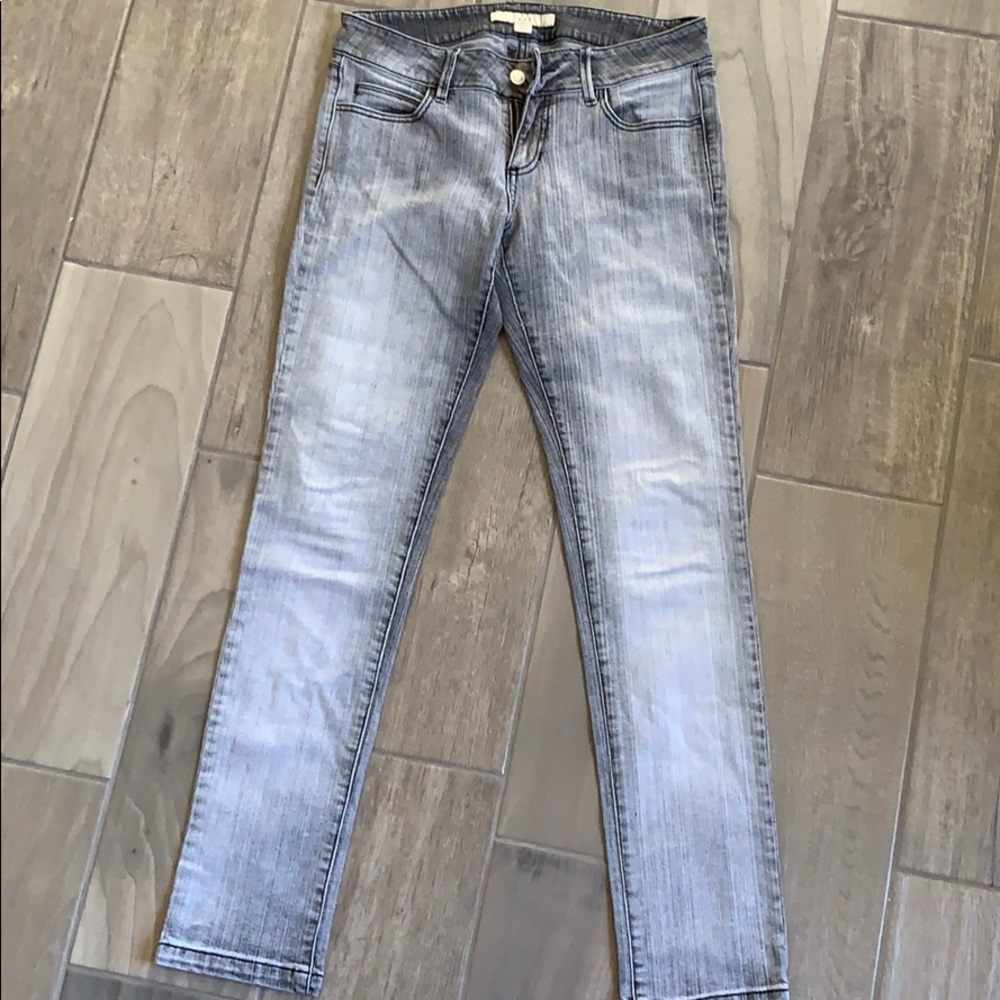 Forever 21 gray skinny jeans